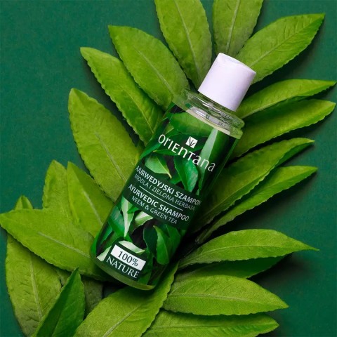 Ajūrvēdas matu šampūns Neem un zaļā tēja, Orientana, 210ml